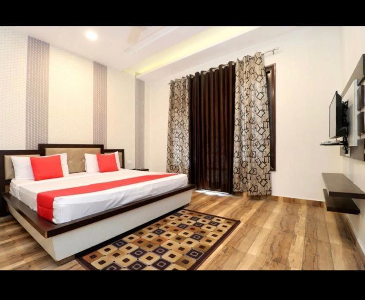 Hotel Unique House Amritsar Extérieur photo